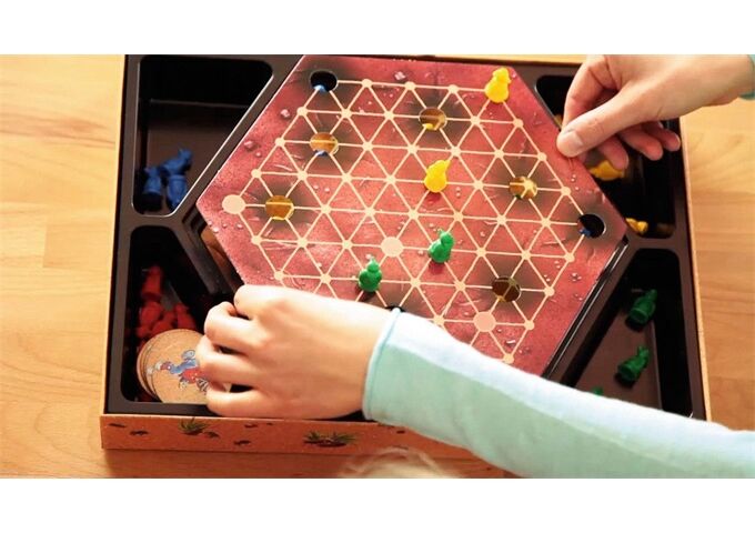 Ravensburger Die Maulwurf Company