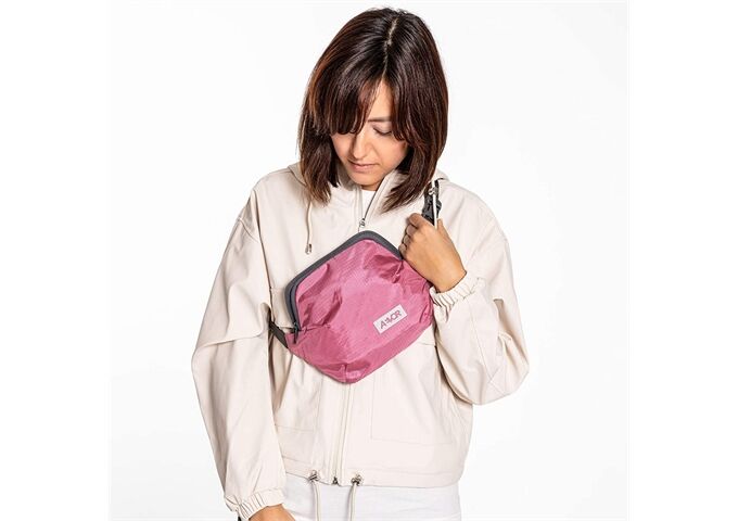 AEVOR Hipbag Plus Ripstop Cassis