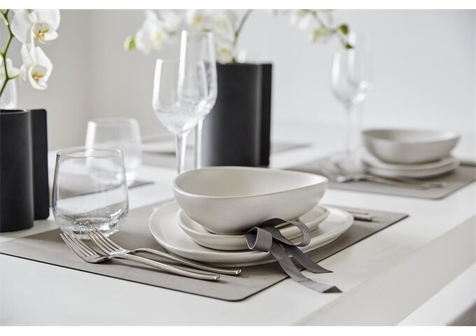 1500x1500_981170_Table_Mat_Square_L_Nupo_light_grey_2