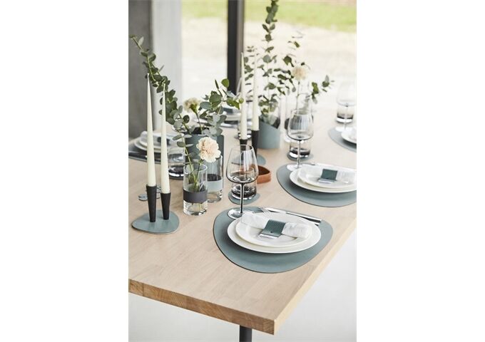 1500x1500_981902_Table_Mat_Curve_L_Nupo_pastel_green_14