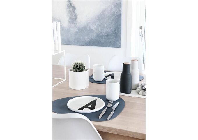 1500x1500_982474_Table_Mat_Curve_L_Nupo_dark_blue_8