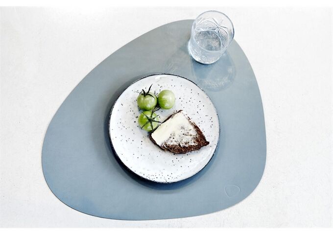 1500x1500_982475_Table_Mat_Curve_L_Nupo_light_blue_5