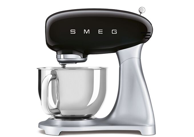 //www.smeg.de/smeg_com/images/products/0/0/SMF02BLEU