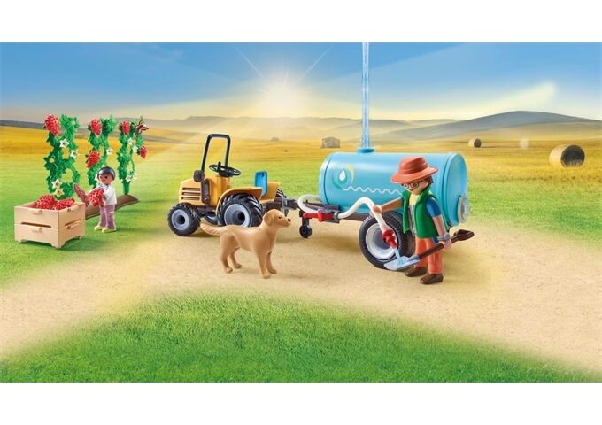 Playmobil Traktor mit Anhänger und Wassertank