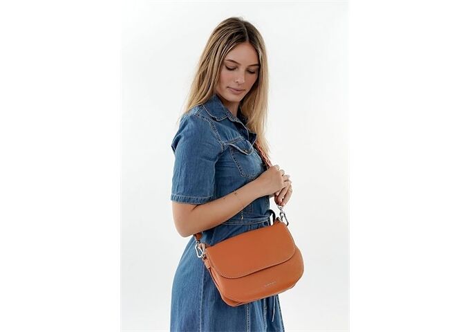 Suri Frey FREDDY Handtasche Überschlag papaya