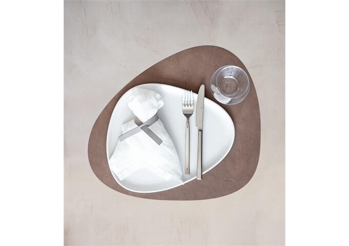 LINDDNA Table Mat Curve L Nupo Brown