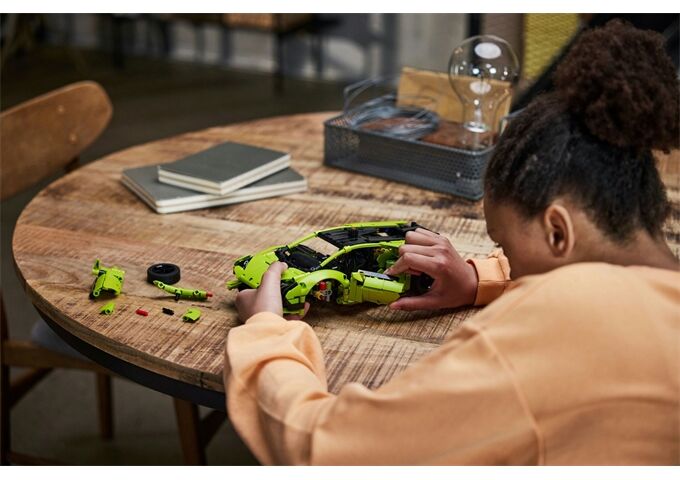 LEGO® LEGO® Technic 42161 Lamborghini Huracán Tecnica