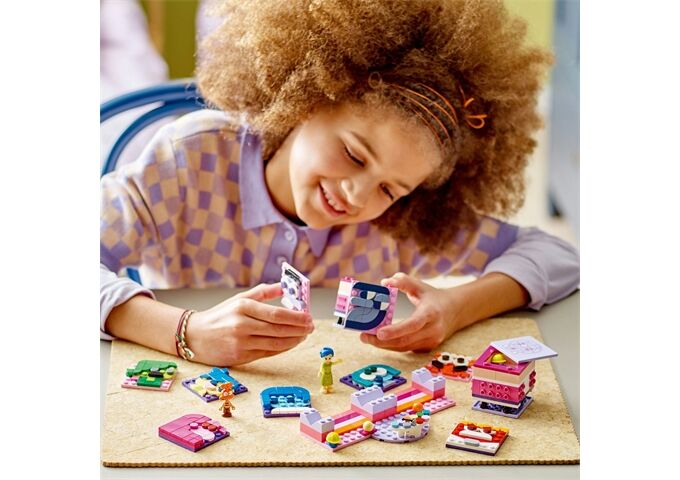 LEGO® Disney Pixar Confi ´Mai