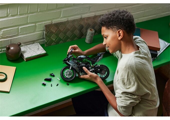 LEGO® Technic Kawasaki Ninja H2R Motorrad