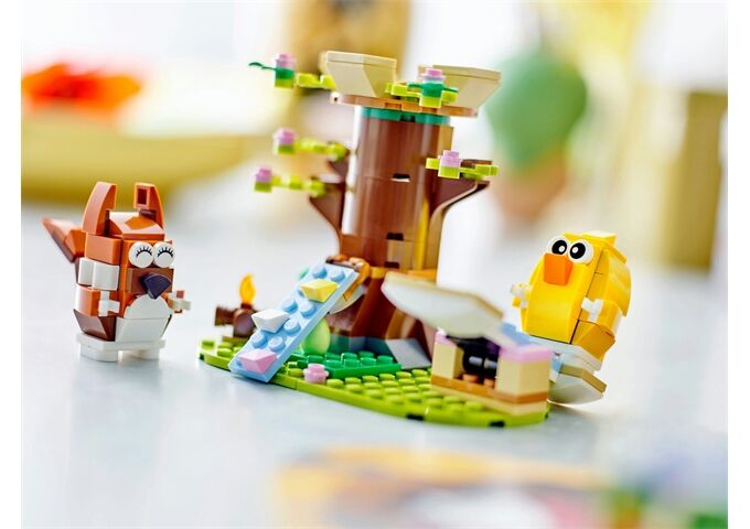 LEGO® Icons Frühlingstierspielplatz