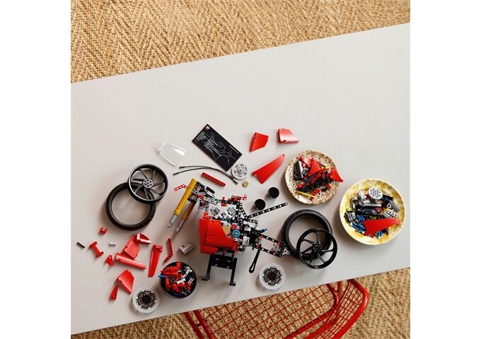 LEGO® Technic Ducati Panigale V4 Motorrad