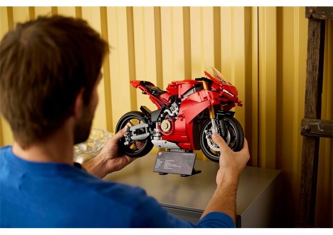 LEGO® Technic Ducati Panigale V4 Motorrad