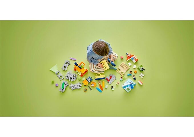 LEGO® Duplo Große interaktive Eisenbahn