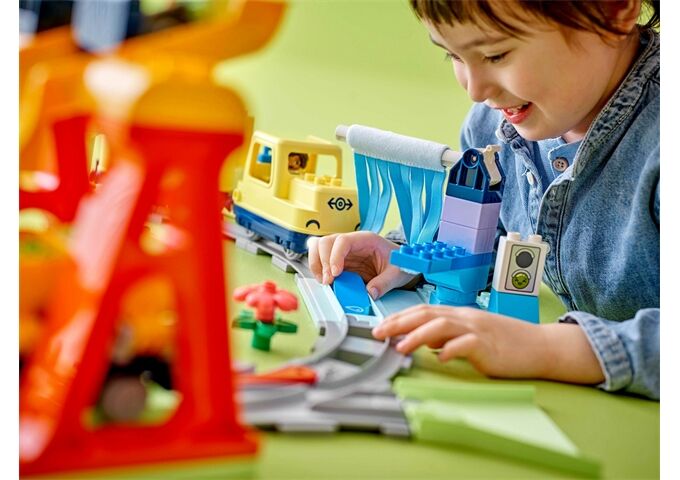 LEGO® Duplo Große interaktive Eisenbahn