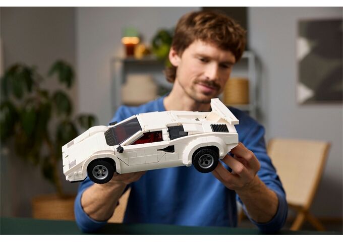 LEGO® Icons Lamborghini Countach 5000 Qua