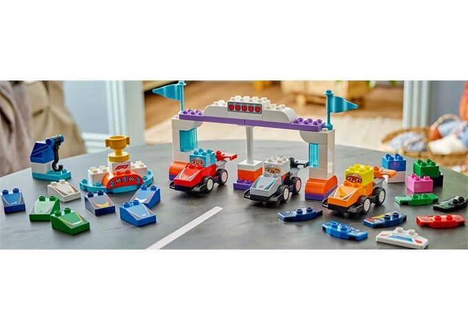 LEGO® Duplo F1 Team Rennautos
