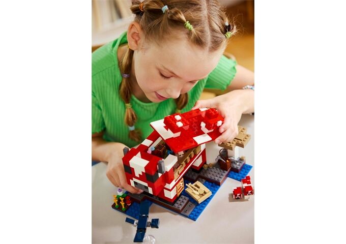 LEGO® MCR Das Pilzkuh-Haus