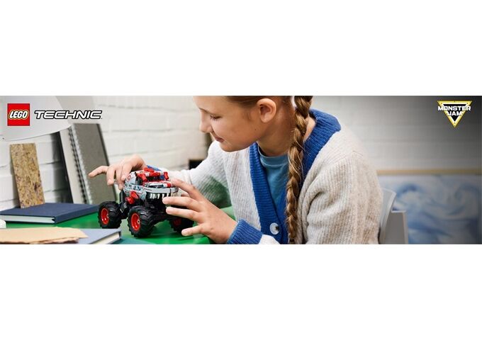 LEGO® Technic Monster Jam™ ThunderROARus™