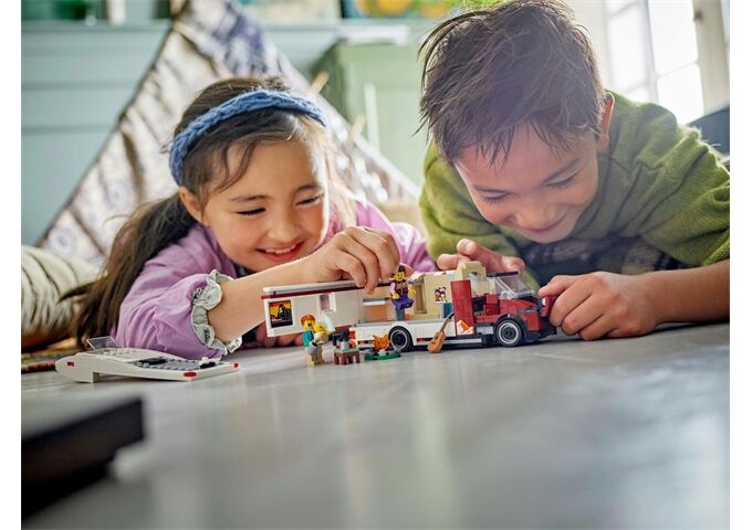 LEGO® City Abenteuer-Wohnmobil