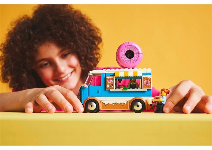 LEGO® City Donut Truck