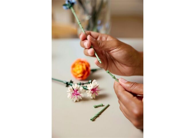 LEGO® LGO Botanical schöner rosafarbener Rosenstrauß