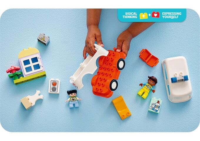 LEGO® Duplo Rettungswagen mit Fahrer