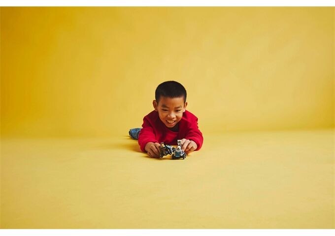 LEGO® City Flugzeug vs. Krankenhausbett