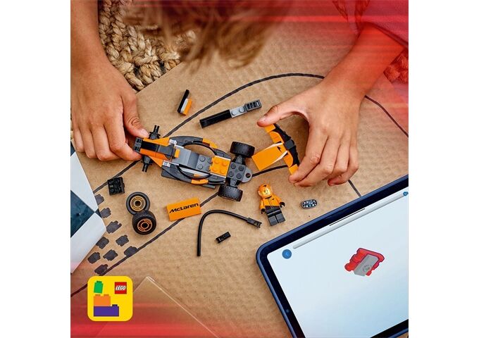 LEGO® LGO City F1 Rennfahrer mit McLaren Rennauto