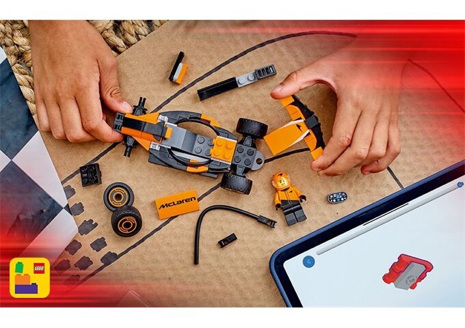 LEGO® LGO City F1 Rennfahrer mit McLaren Rennauto