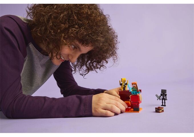 LEGO® MCR Das Lava-Duell im Nether