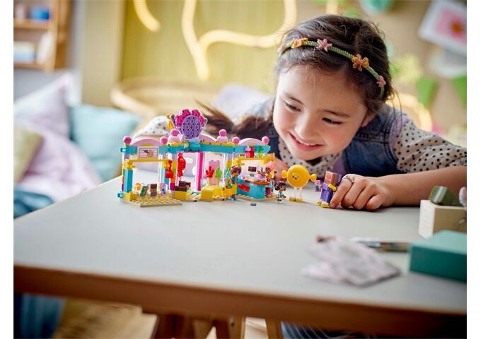 LEGO® Friends Heartlake City Süßwarenlade