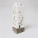 Räder Lichthaus Apartmenthaus mit Betonsockel 9,5x9,5x26