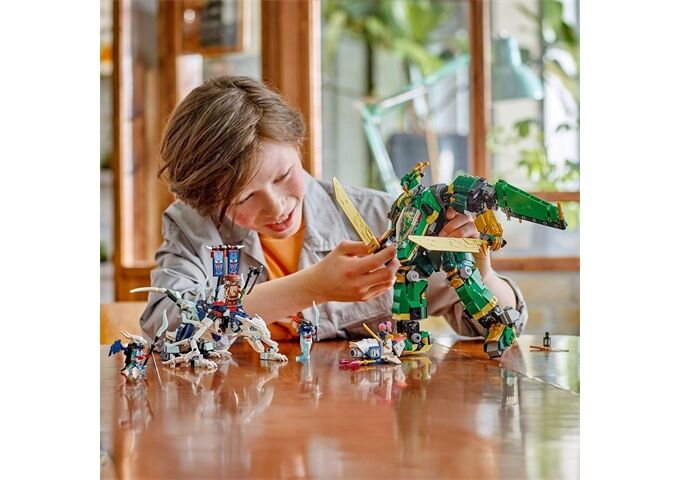 LEGO® Nin Lloyds Jet-Mech