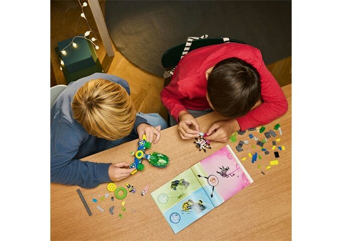 LEGO® DREAMZzz Mateo mit dem Z-Blob Actio