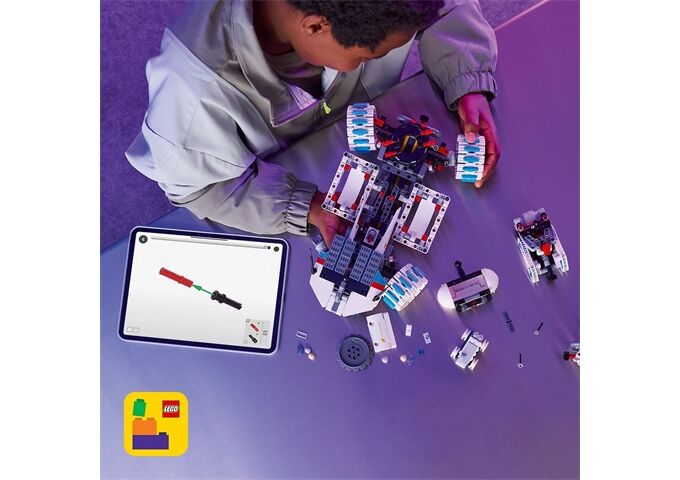 LEGO® Technic Lunar Outpost® Mondrover-Raumfah