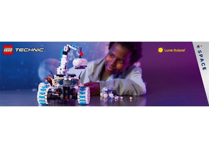 LEGO® Technic Lunar Outpost® Mondrover-Raumfah