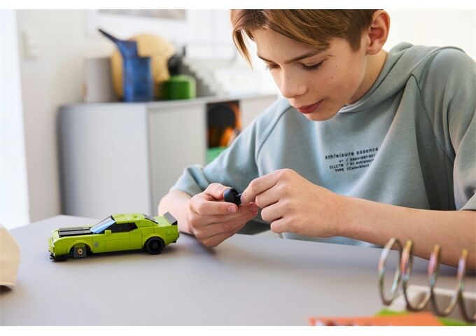 LEGO® Speed Dodge Challenger Srt HellcatSport