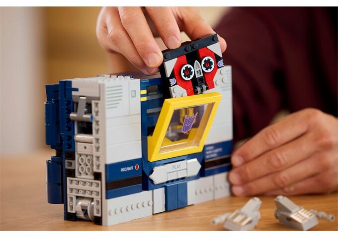 LEGO® Icons Conf. 2