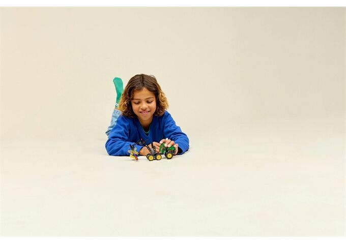 LEGO® Technic John Deere 1470H Rad-Harvester