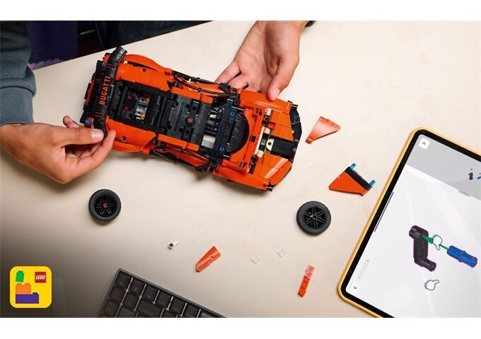 LEGO® Technic Bugatti Chiron Pur Sport Hyperca