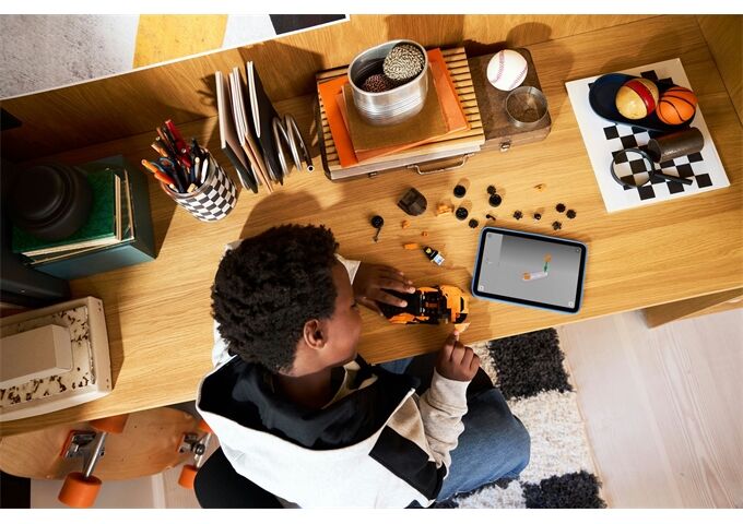 LEGO® Speed Mclaren W1