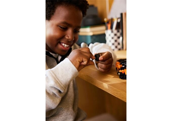 LEGO® Speed Mclaren W1