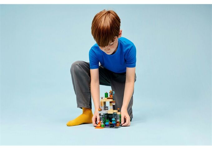 LEGO® Mcr Zombieverlies