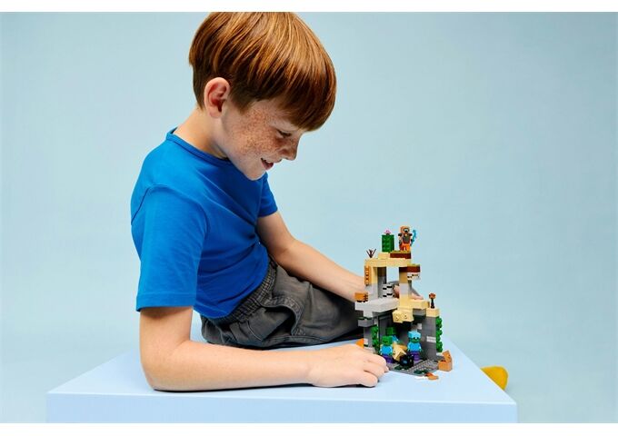 LEGO® Mcr Zombieverlies