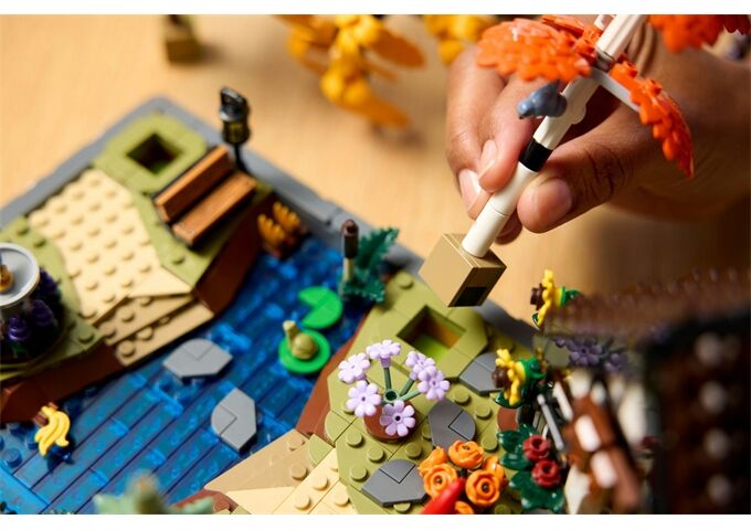 LEGO® Herbstlicher Landhausgarten