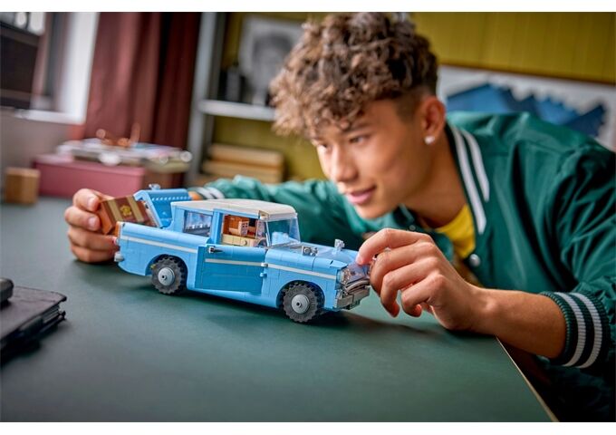 LEGO® Hp Fliegender Ford Anglia(TM)