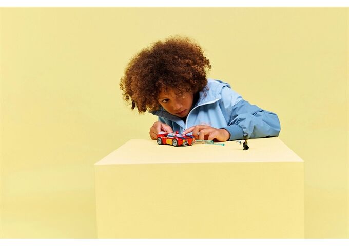 LEGO® Spider-Man Auto Vs. Venomized Wolverine