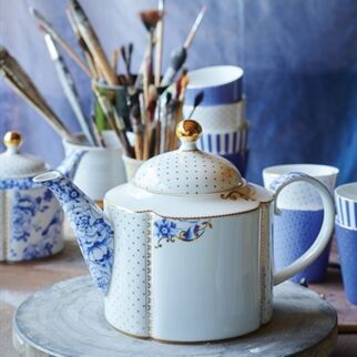 Royal White Collection